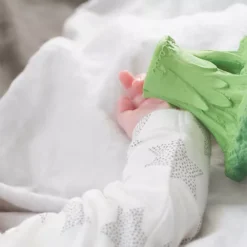 Oli & Carol Bijt- & Badspeelgoed Broccoli -Speelgoedwinkel oli carol bijt badspeelgoed broccoli 6