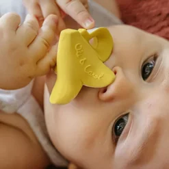 Oli & Carol Bijtspeeltje Banaan 13 Oli & Carol Bijtspeeltje Banaan -Speelgoedwinkel oli carol bijtspeeltje banaan 3